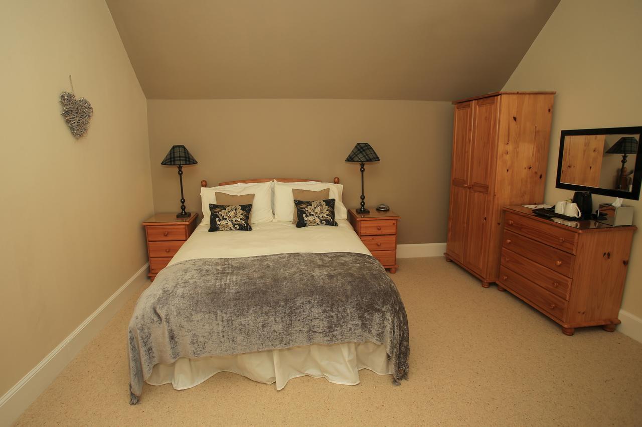 אינברנס Drumdale Bed And Breakfast מראה חיצוני תמונה