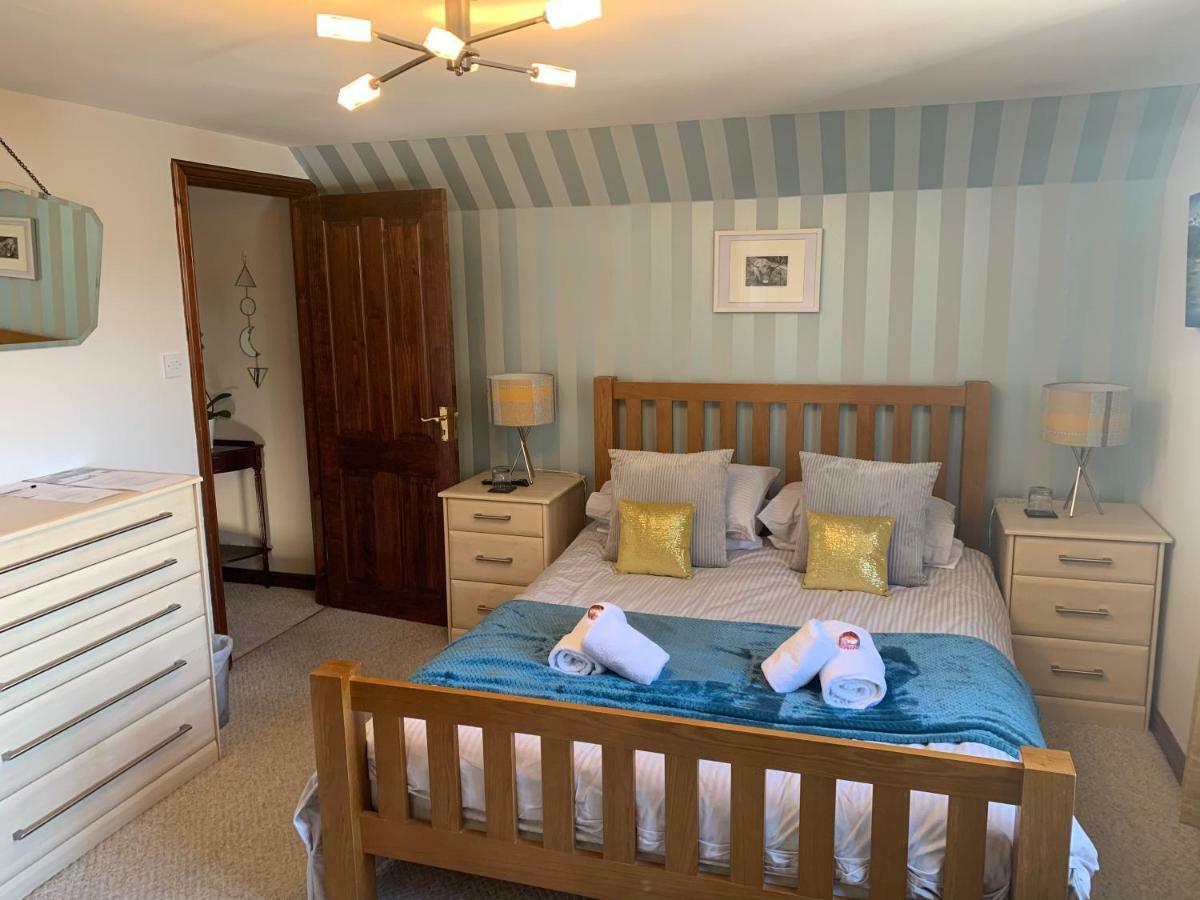 אינברנס Drumdale Bed And Breakfast מראה חיצוני תמונה